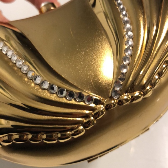 NWOT Gorgeous Italy Design Luxury Dinner Mini Gold Handbag/Crossbody - Picture 12 of 13